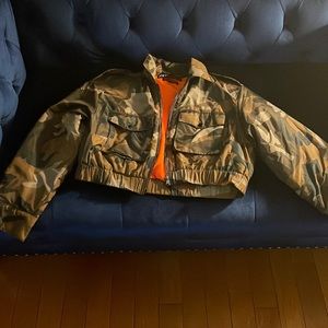 Crop fatigue flight jacket